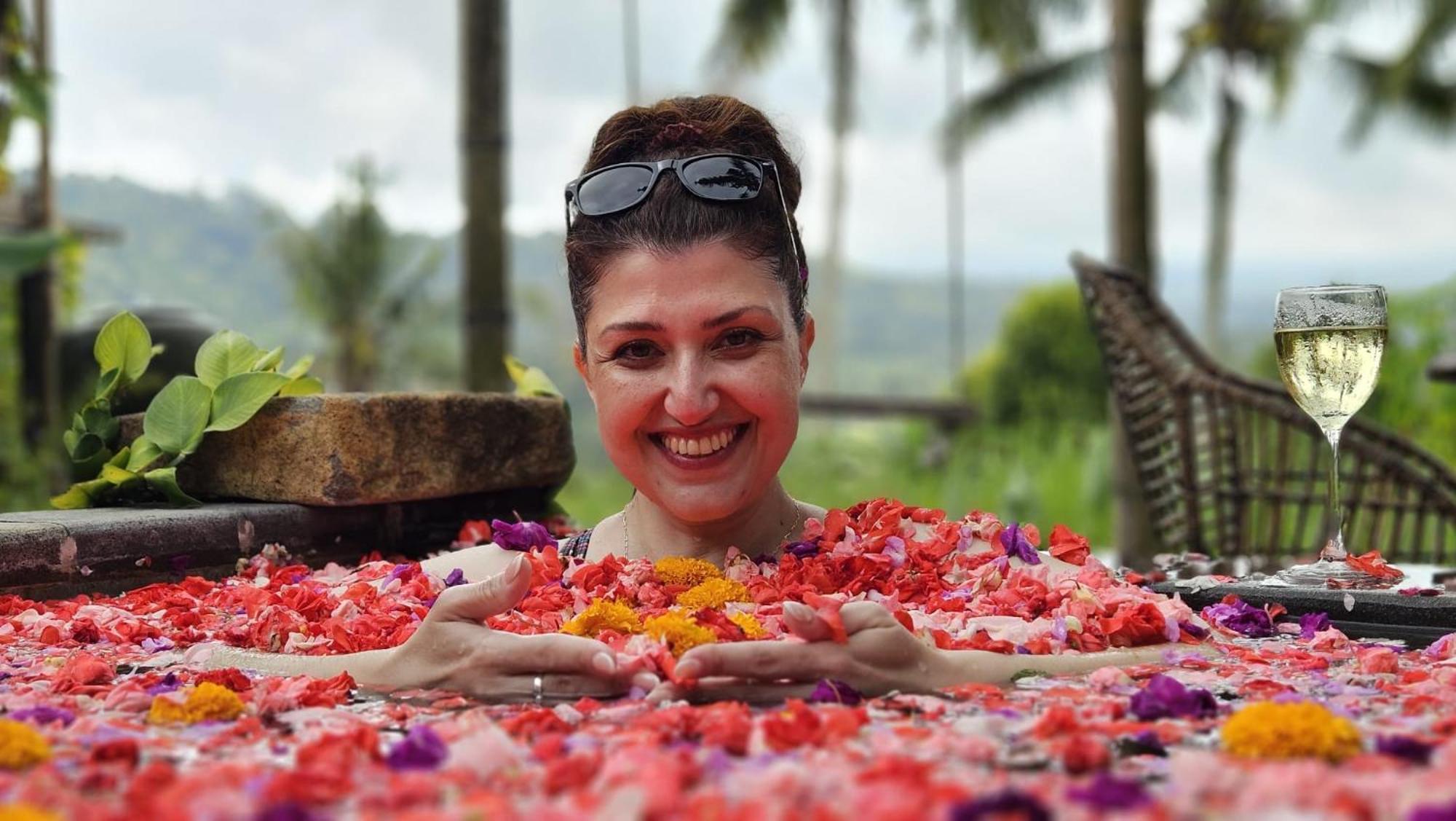 Gladak Di Uma Bali